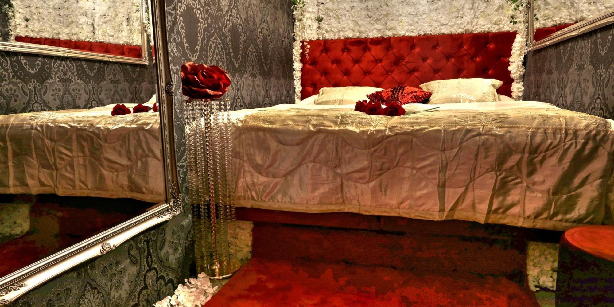 Ferrari Wellness Apartman Pardubice Ngoại thất bức ảnh