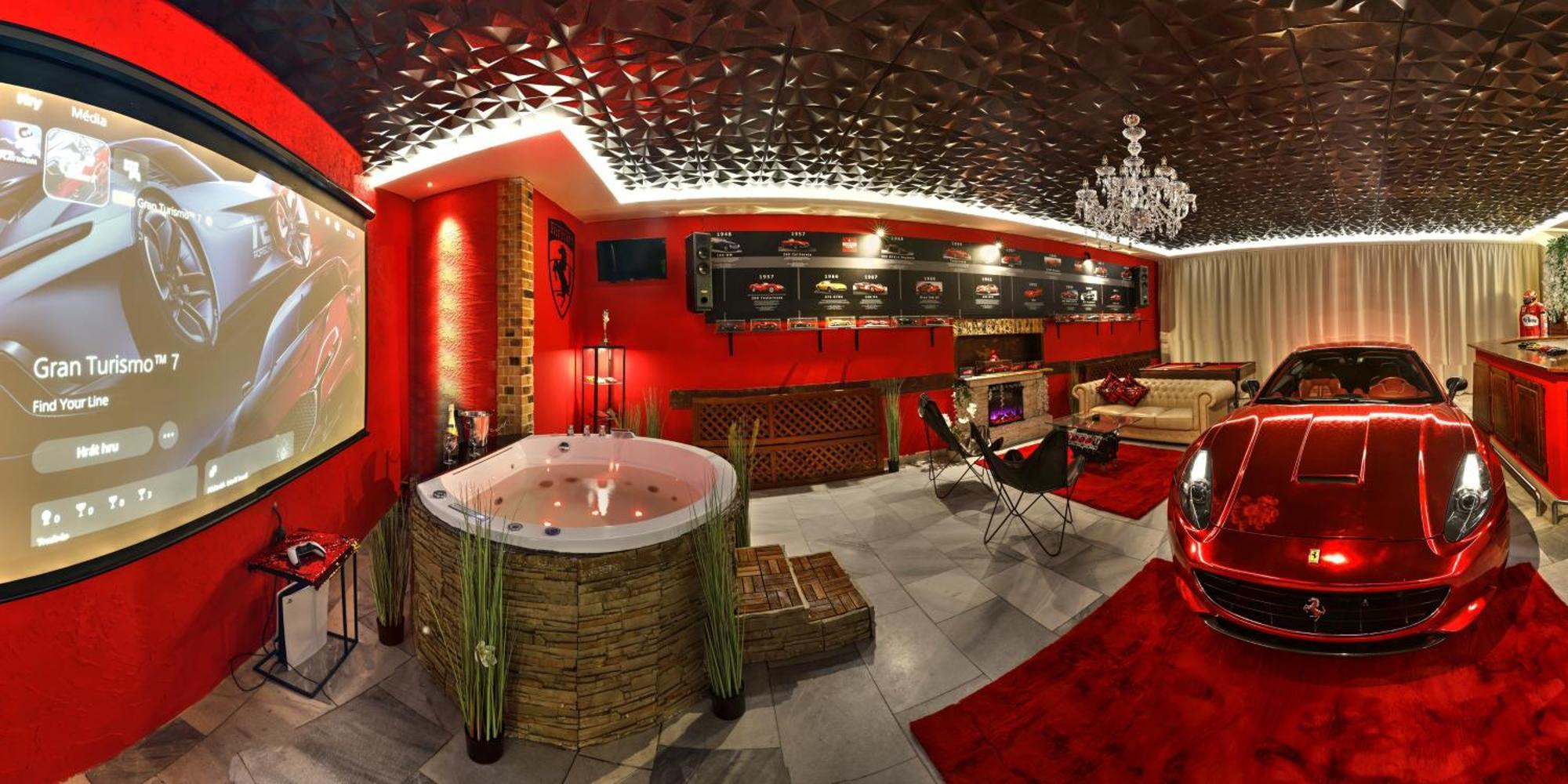 Ferrari Wellness Apartman Pardubice Ngoại thất bức ảnh
